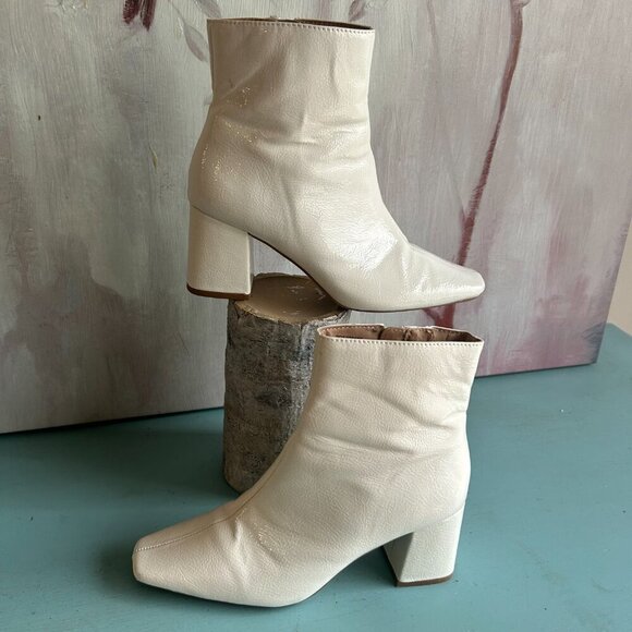 Journee Collection Haylinn Ankle Booties Square Toe Ivory White Vegan Leather - Picture 2 of 13